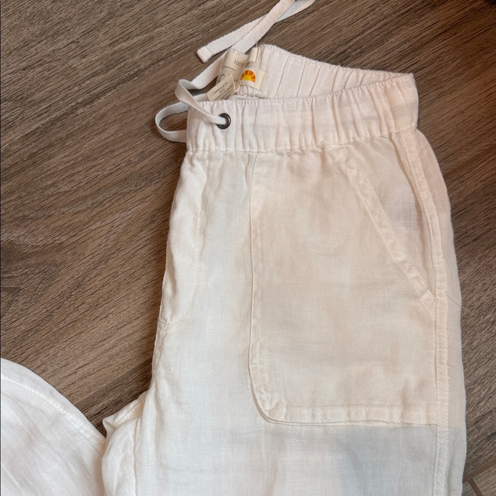 C&C California White Pants - Picture 3 of 4